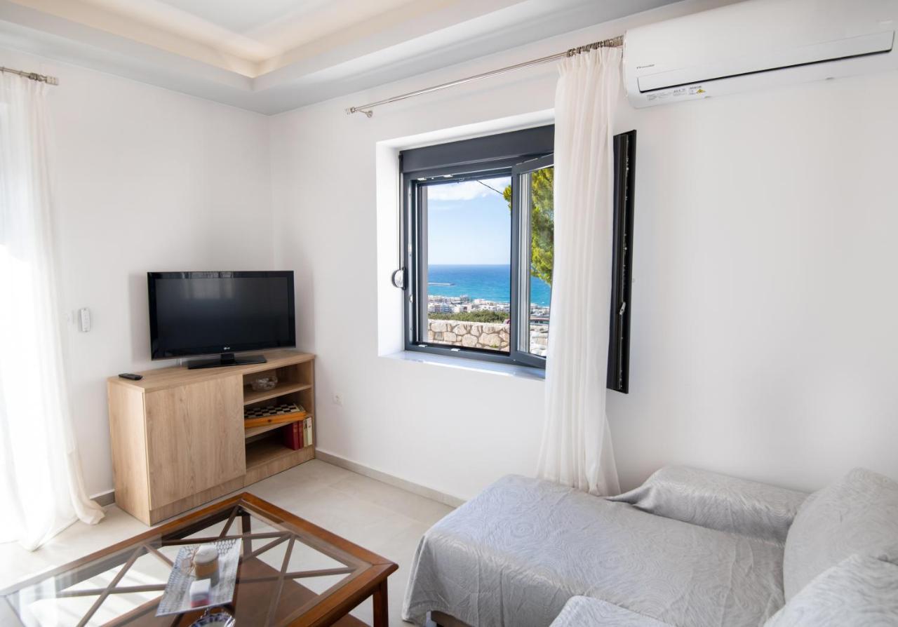 George'S Apartment 罗希姆诺 外观 照片